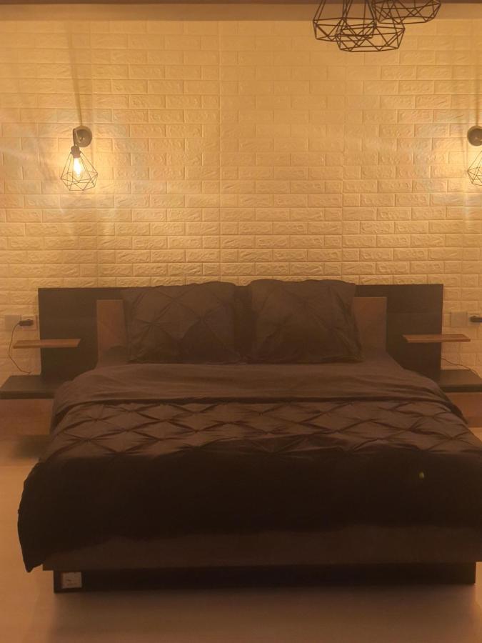 Gmg Residence Targoviste Bagian luar foto